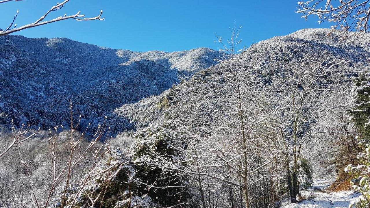 Camping Le P'Tit Bonheur Escaro Dış mekan fotoğraf